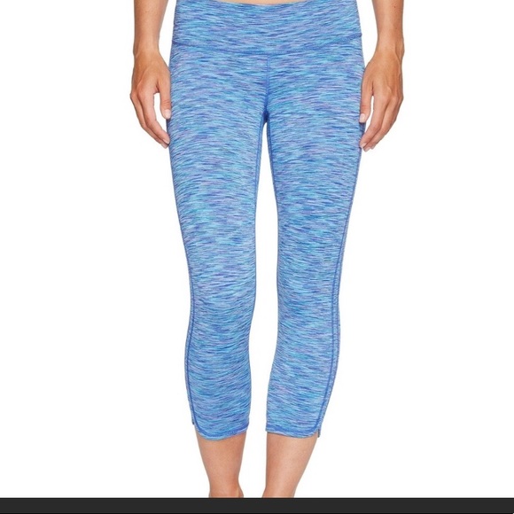Lilly Pulitzer Pants - Lilly Pulitzer Luxletic Weekender Cropped Leggings